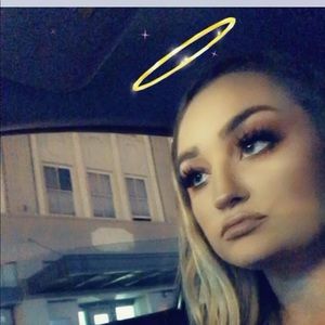 Meet your Posher, Ciara